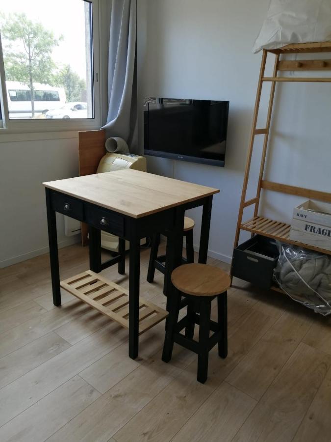 Studio Le Bali Avec Wifi A 100M De La Plage Apartment La Seyne-sur-Mer Bagian luar foto